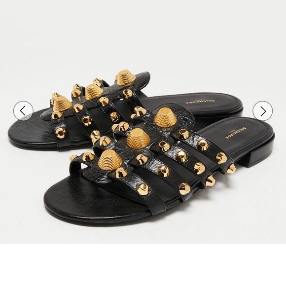 BALENCIAGA BLACK LEATHER ARENA GOLDTONE GIANT STUD SANDALS - SIZE 40 - Picture 3 of 16